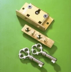 1 1/2'' Box Showcase Lock 14B