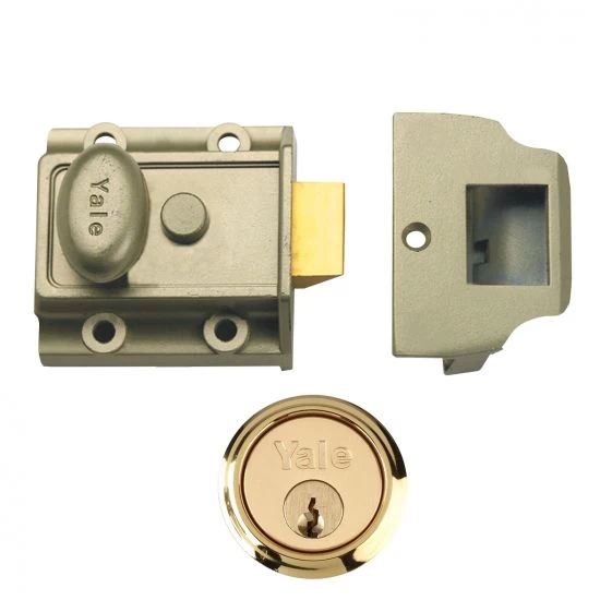 YALE 77 & 706 Non-Deadlocking Traditional Nightlatch 40mm ENB With PB Cylinder Boxed 3 YALE 77 & 706 Non-Deadlocking Traditional Nightlatch 40mm ENB With PB Cylinder Boxed