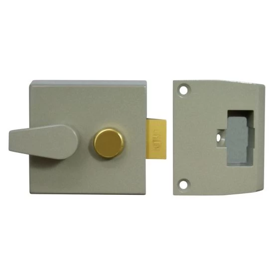 UNION 1026, 1027 & 1028 Non-Deadlocking Nightlatch 1026 - 50mm CG Case Only Boxed 3 UNION 1026, 1027 & 1028 Non-Deadlocking Nightlatch 1026 - 50mm CG Case Only Boxed